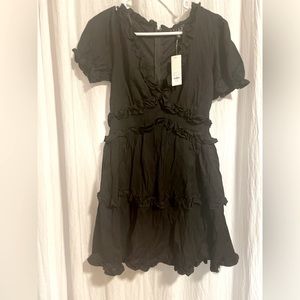 Short sleeve black dress